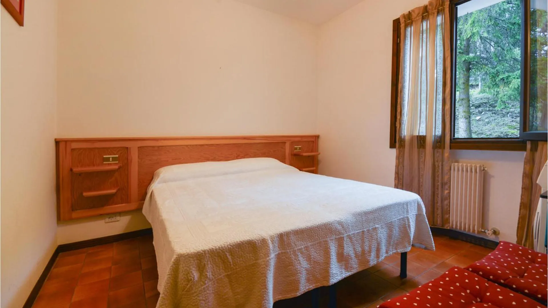 2 Bedroom Awesome Apartment In Lusiana Conco